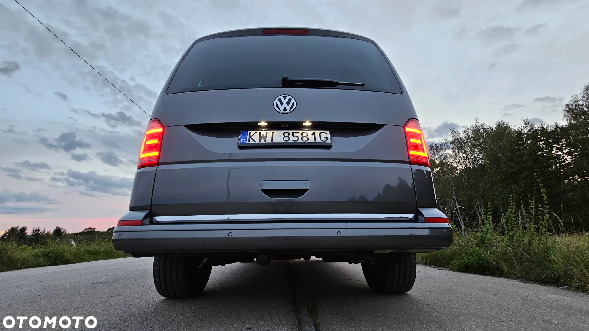 Volkswagen Multivan 2.0 TDI L1 70 Years Bulli 4Motion DSG - 7