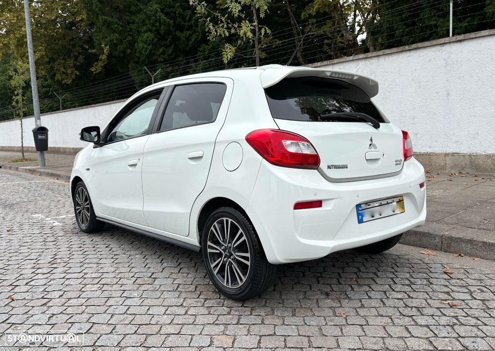 Mitsubishi Space Star 1.2 Intense Connect Edition - 2