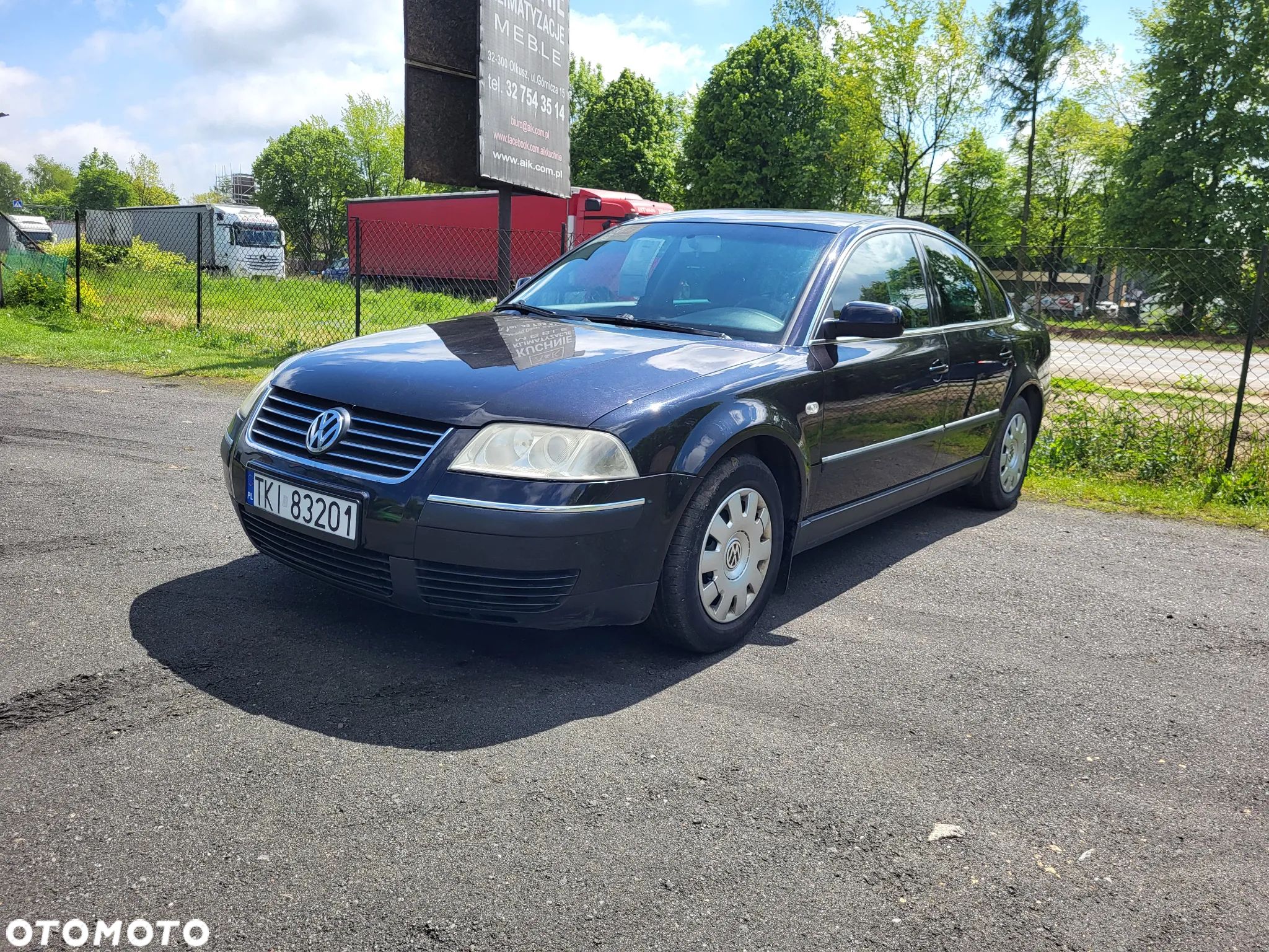 Volkswagen Passat 1.9 TDI Highline - 1