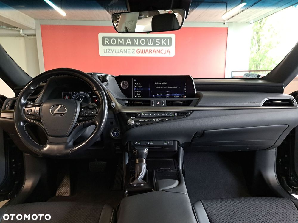 Lexus ES - 20
