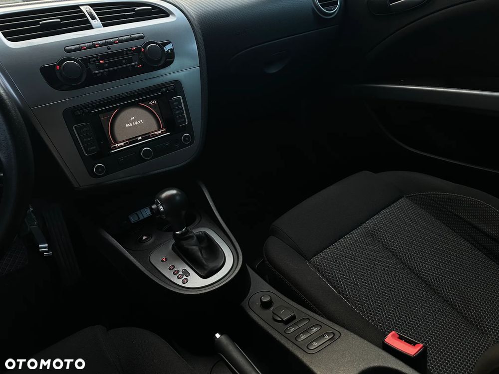 Seat Leon 1.8 TSI DSG Style - 10