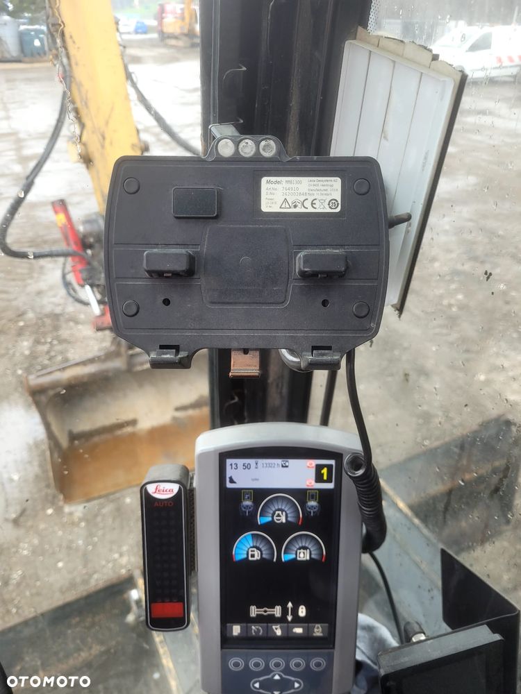 Caterpillar M318D - 13