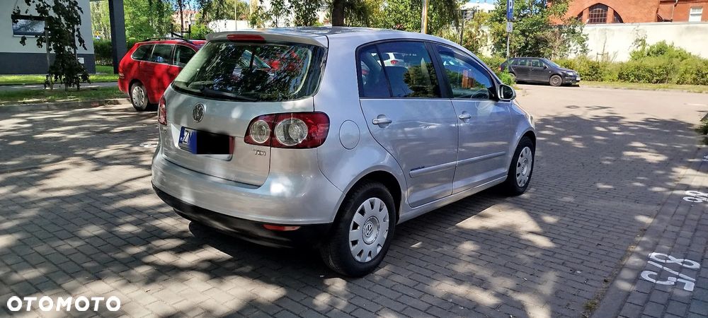 Volkswagen Golf Plus - 4