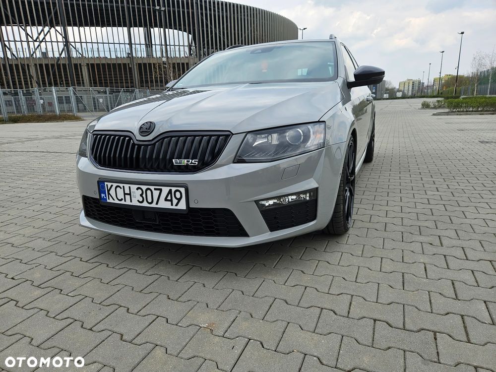 Skoda Octavia 2.0 TDI RS - 10