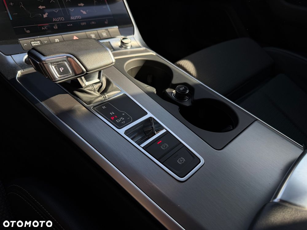 Audi A6 Avant 2021