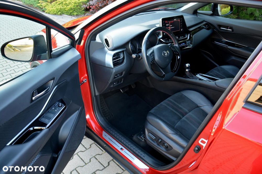 Toyota C-Hr 2021 photo 3
