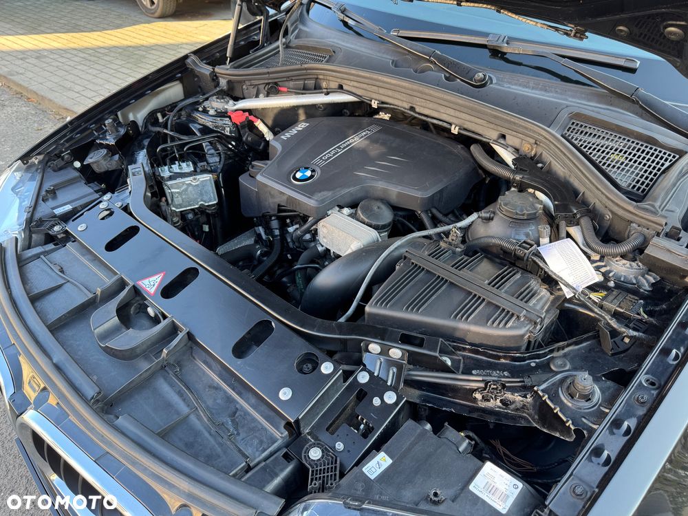 BMW X3 xDrive20i - 17