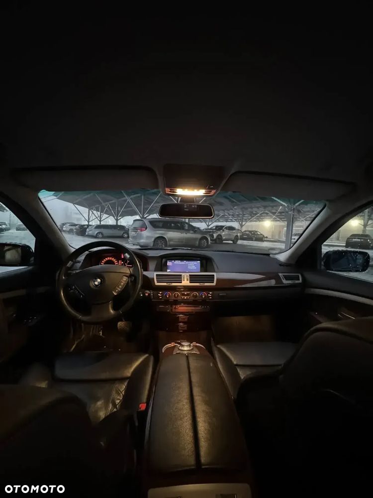 BMW Seria 7 730i - 3