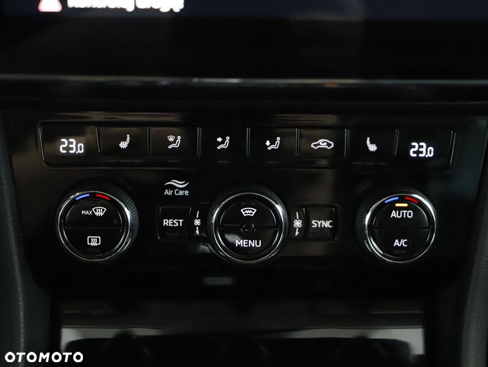Skoda Superb 2.0 TSI 4x4 L&K DSG - 20