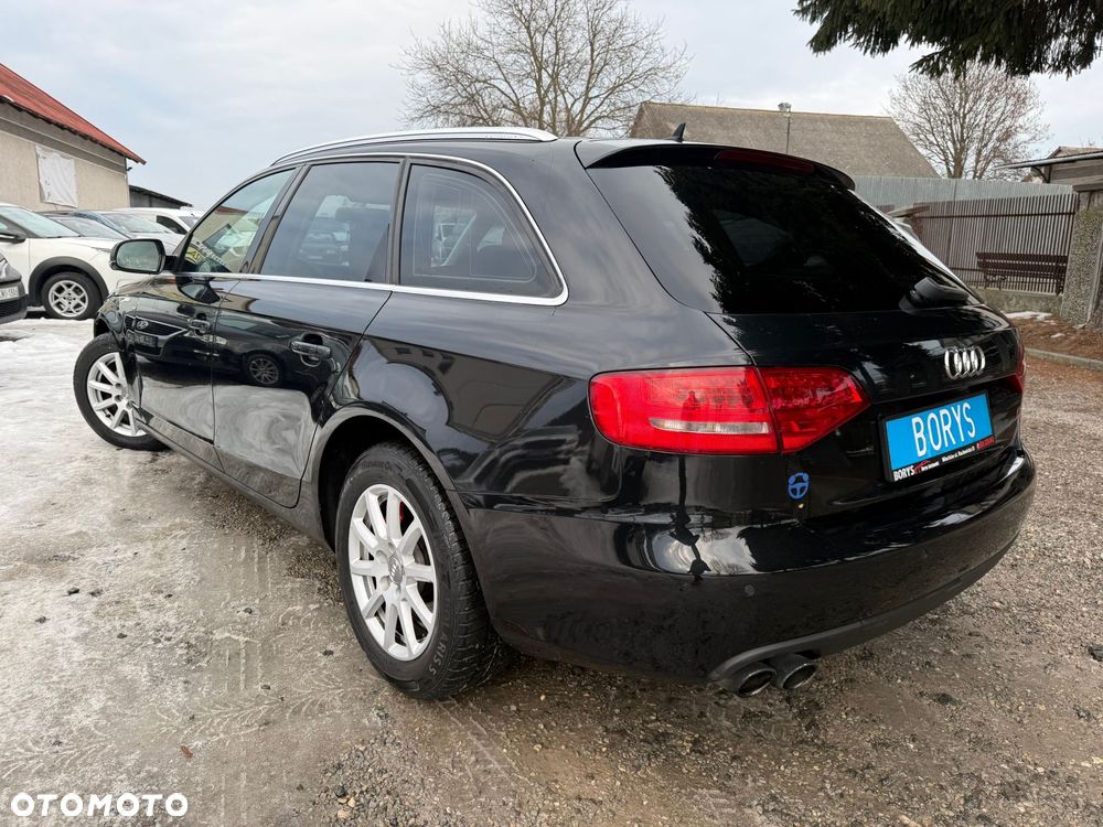 Audi A4 Avant 2.0 TDI DPF multitronic Attraction - 31
