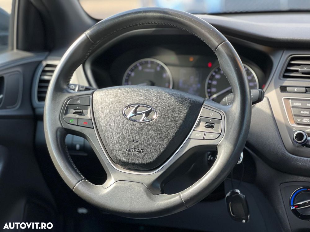 Hyundai i20 1.25 M/T Black Line - 14