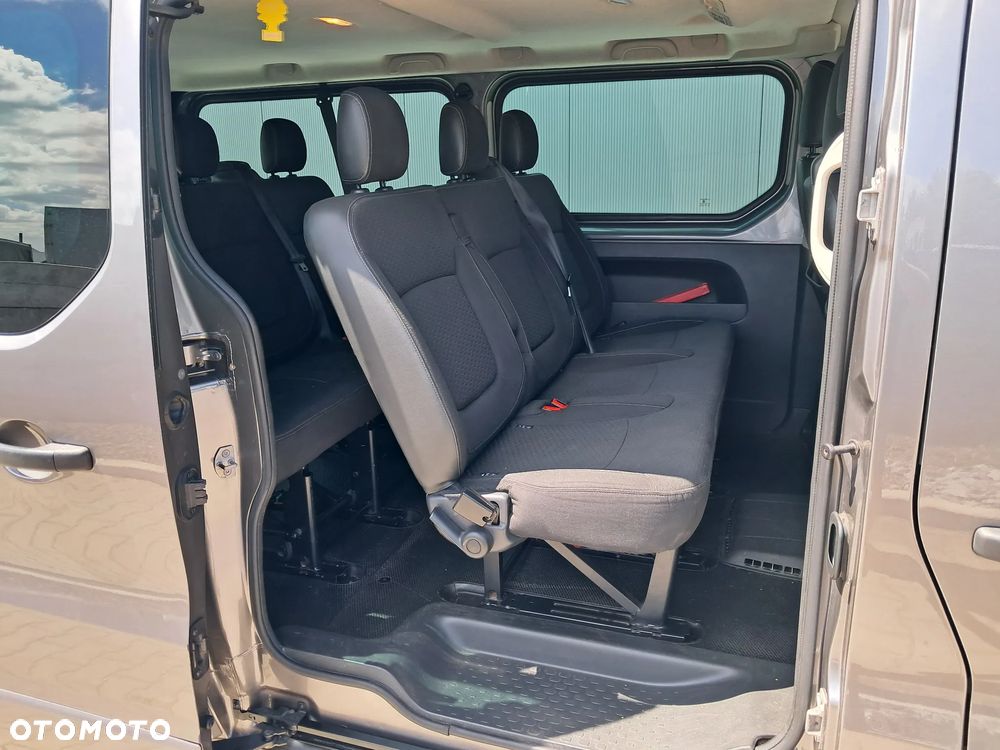 Opel Vivaro L2H1 2,9t Sport - 14