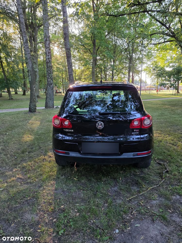 Volkswagen Tiguan 1.4 TSI BlueMot Sport&Style - 8