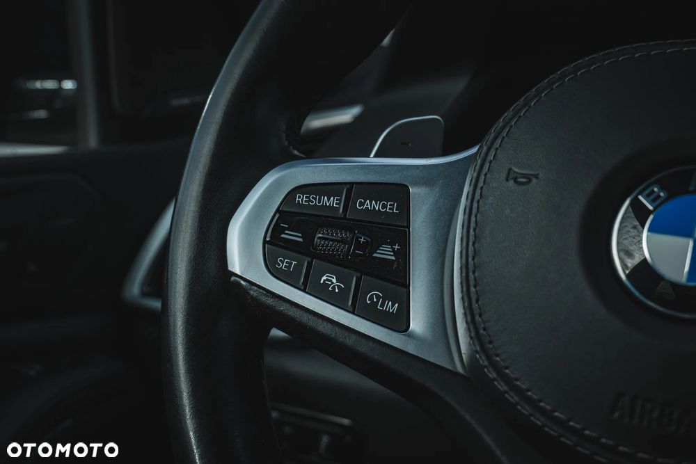 BMW X5 xDrive25d - 33