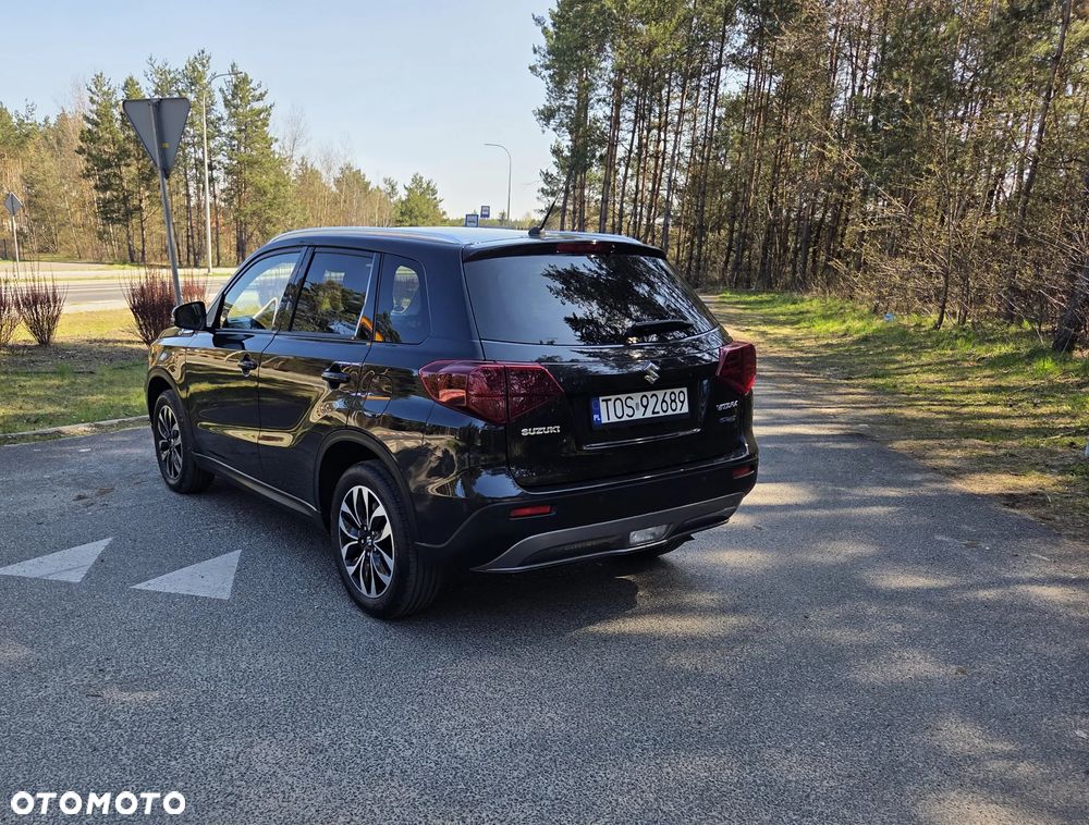 Suzuki Vitara 1.5 Dualjet Hybrid Allgrip AGS Comfort+ "SHINKAI" - 4
