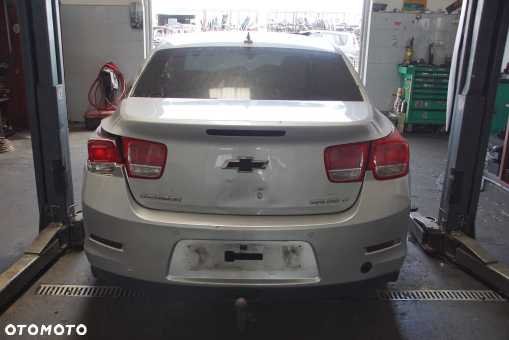 Auto na części - Chevrolet Malibu 2.0 VCDI 160 KM A20DTH AF40 2013R Silnik Skrzynia Drzwi Maska Błotnik Zderzak Lampa Lusterko Klamka Szyba Deska Kokpit Sterownik Moduł Czujnik Licznik Wyświetlacz Panel Kierownica - 5