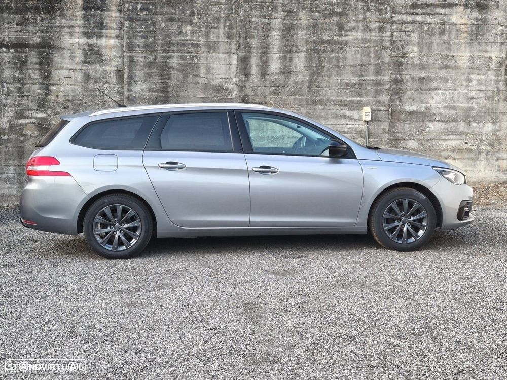 Peugeot 308 SW 1.2 PureTech Style - 38