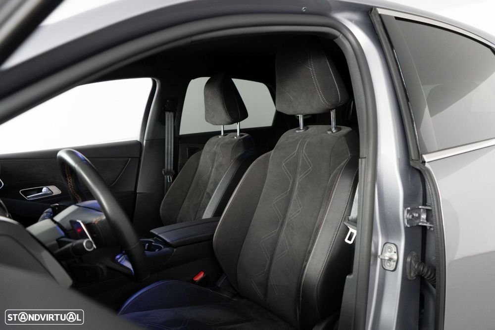DS DS7 Crossback E-Tense Performance Line EAT8 - 10