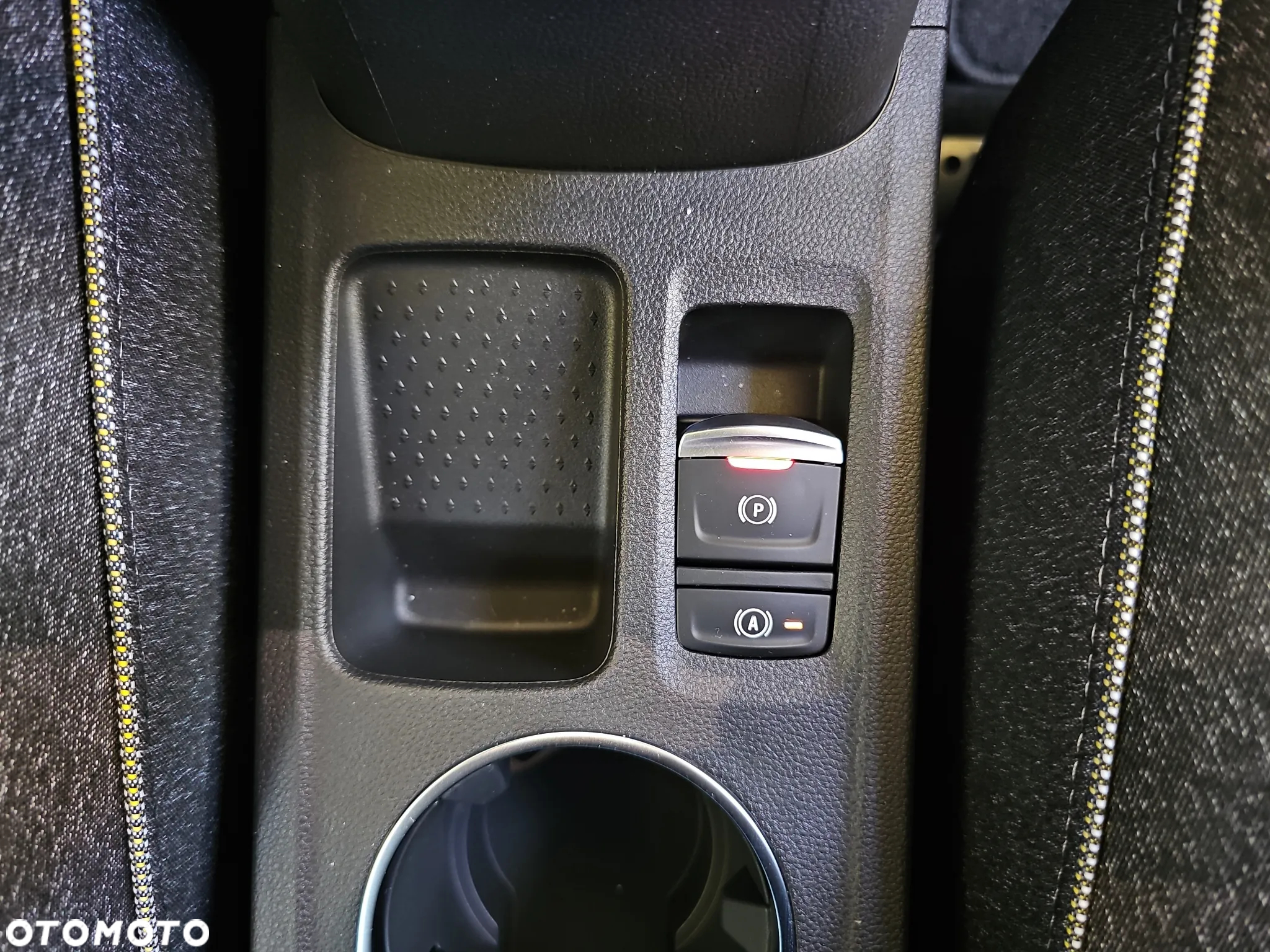 Renault Captur - 28