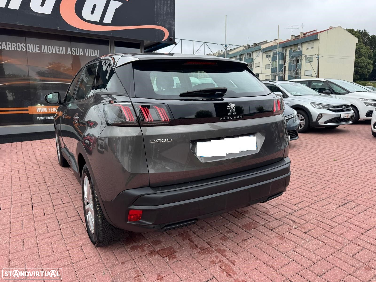 Peugeot 3008 1.5 BlueHDi Active Pack EAT8 - 42