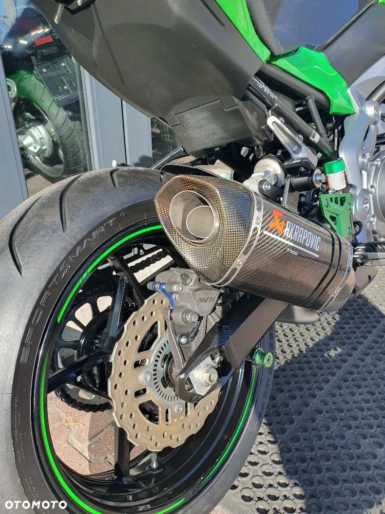 Kawasaki Z 900 - 21