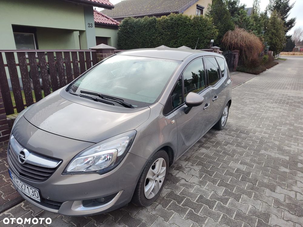 Opel Meriva 2015 photo 2