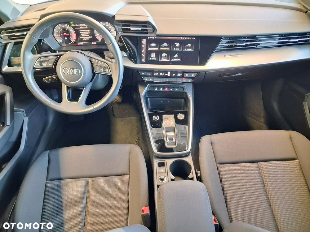 Audi A3 Sportback - 17