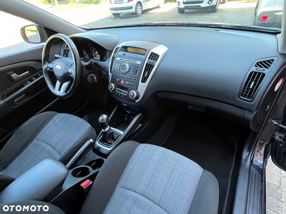 Kia Ceed 1.4 CVVT Spirit - 19