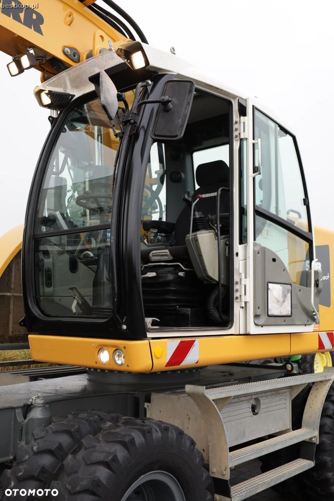 Liebherr A918 Compact - 27