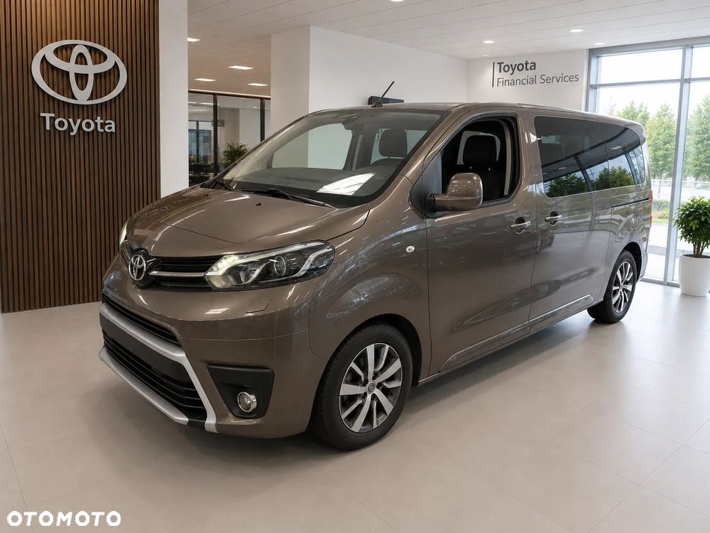 Toyota Proace Verso 2,0-l-D-4D L1 (7-Si.) Autm Executive - 1