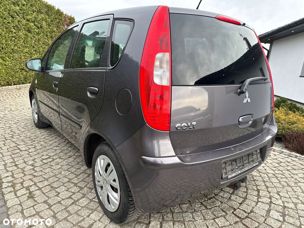 Mitsubishi Colt - 19