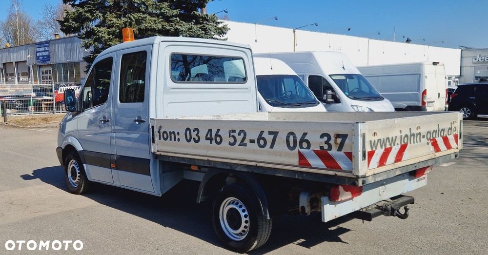 Mercedes-Benz Sprinter - 9