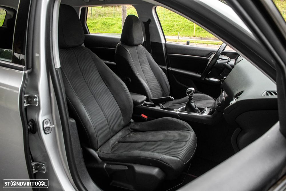 Peugeot 308 SW 1.6 BlueHDi Style - 20