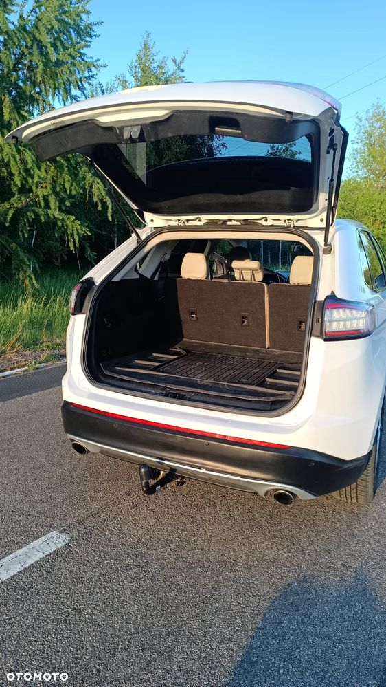 Ford Edge - 11