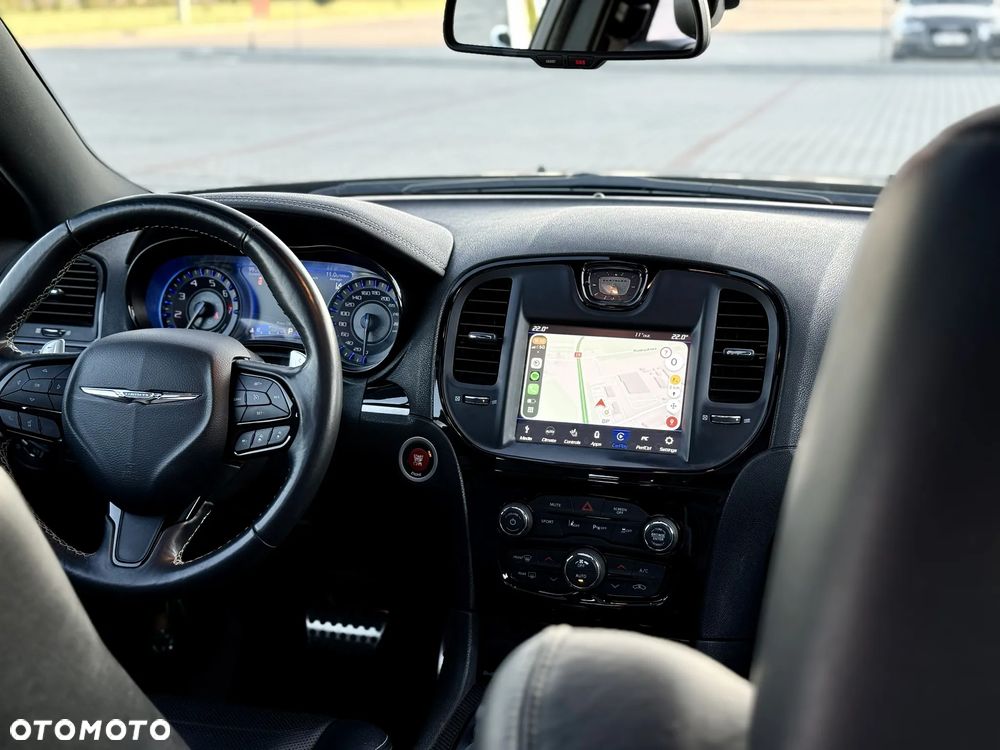 Chrysler 300s - 21