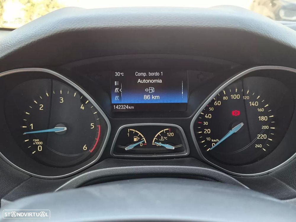 Ford Focus SW 1.5 TDCi ST-Line - 8