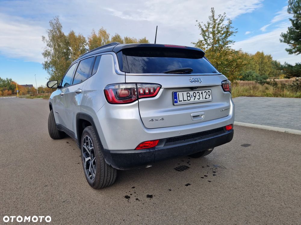 Jeep Compass - 17