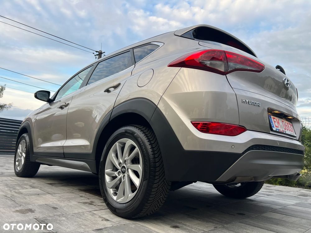 Hyundai Tucson 1.6 Turbo 2WD Passion Plus - 16
