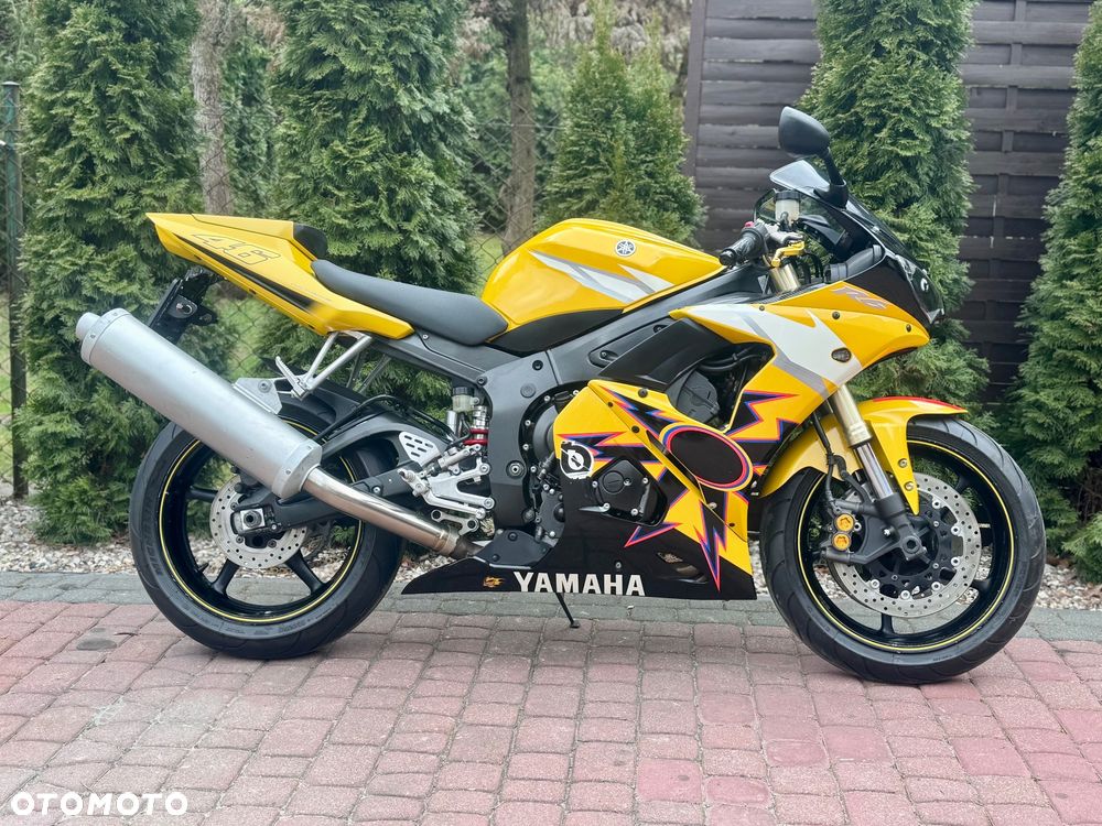 Yamaha YZF - 3
