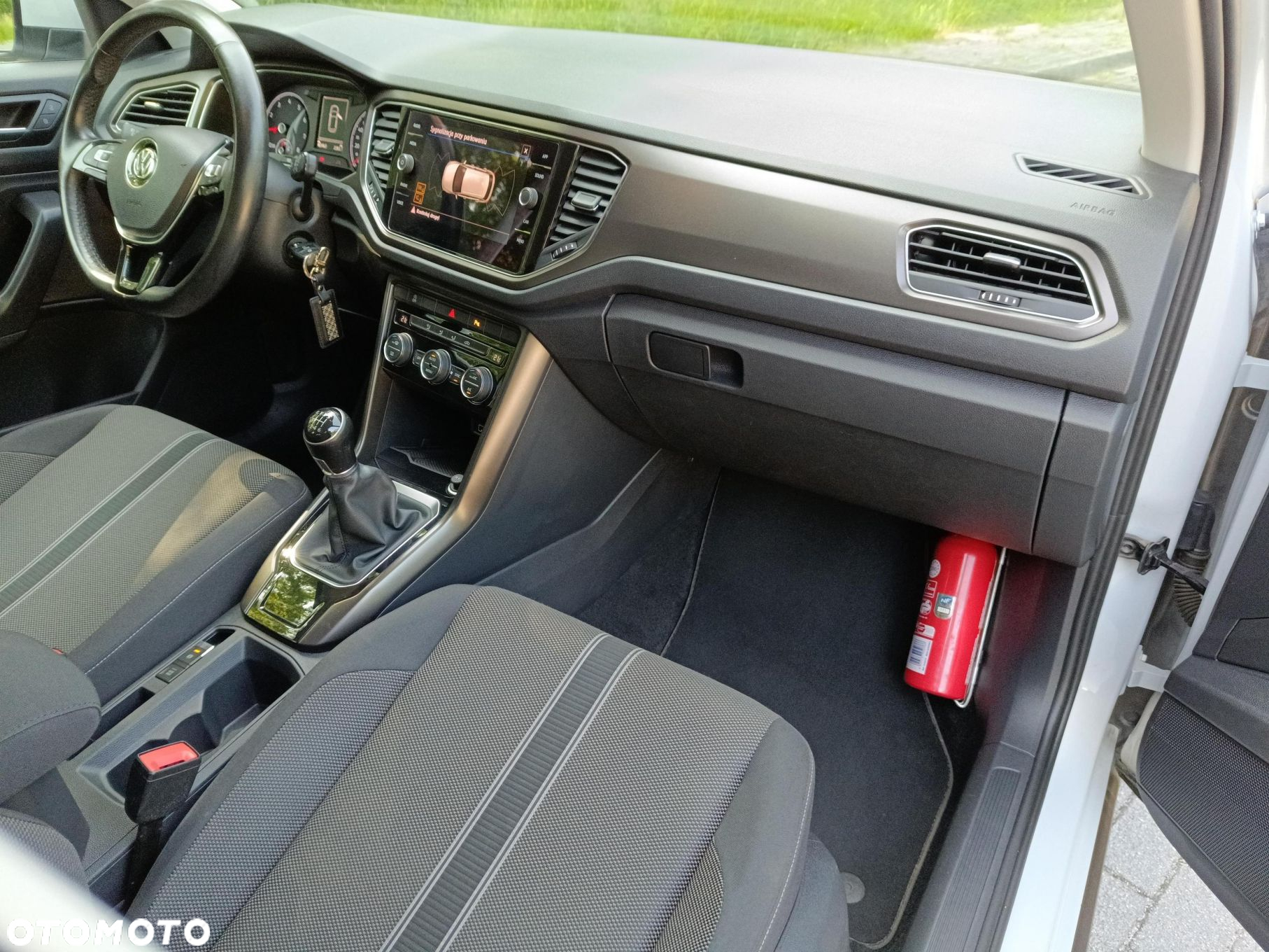 Volkswagen T-Roc 1.0 TSI Premium - 11