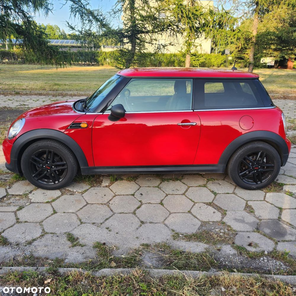 MINI ONE - 3