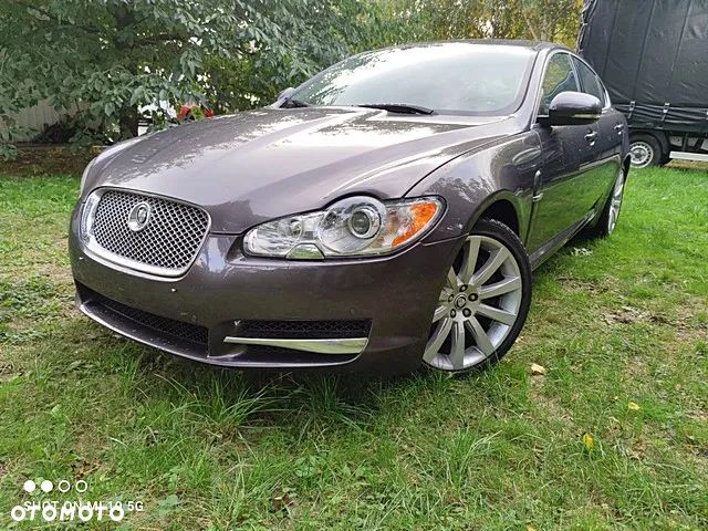 Jaguar XF 3.0 V6 D Luxury - 3