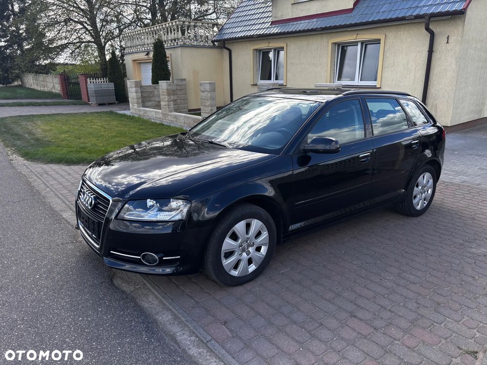 Audi A3 Sportback 1.4 TFSI Ambiente - 1