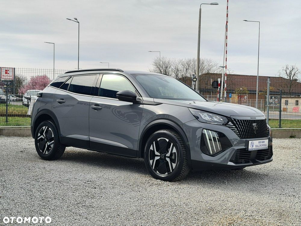 Peugeot 2008 PureTech 100 Allure S&S BVM6 - 8