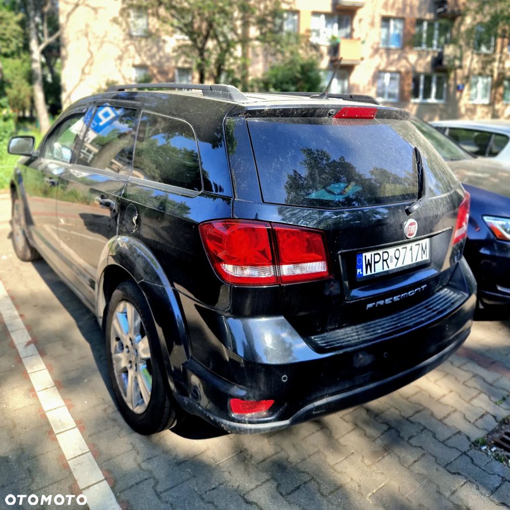 Fiat Freemont 2.4 16V Urban - 2
