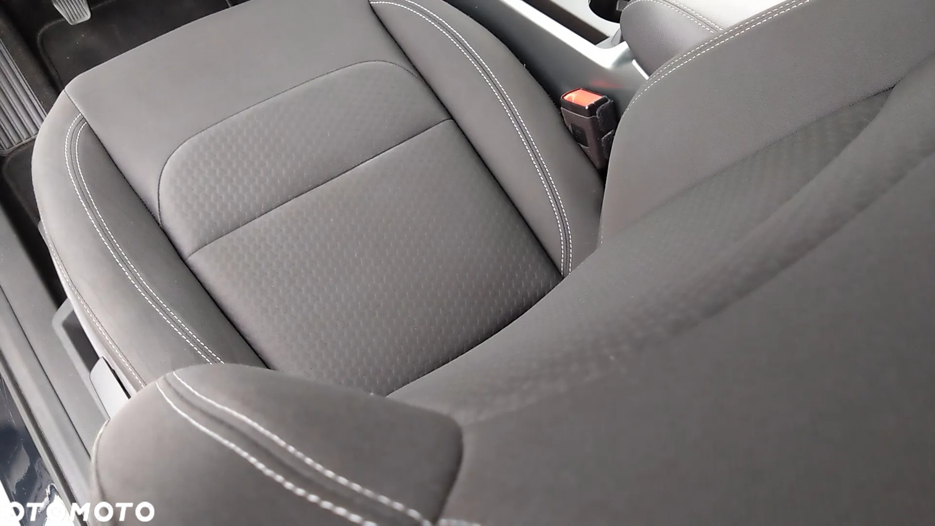 Ford Kuga 1.5 EcoBoost FWD Edition ASS - 17