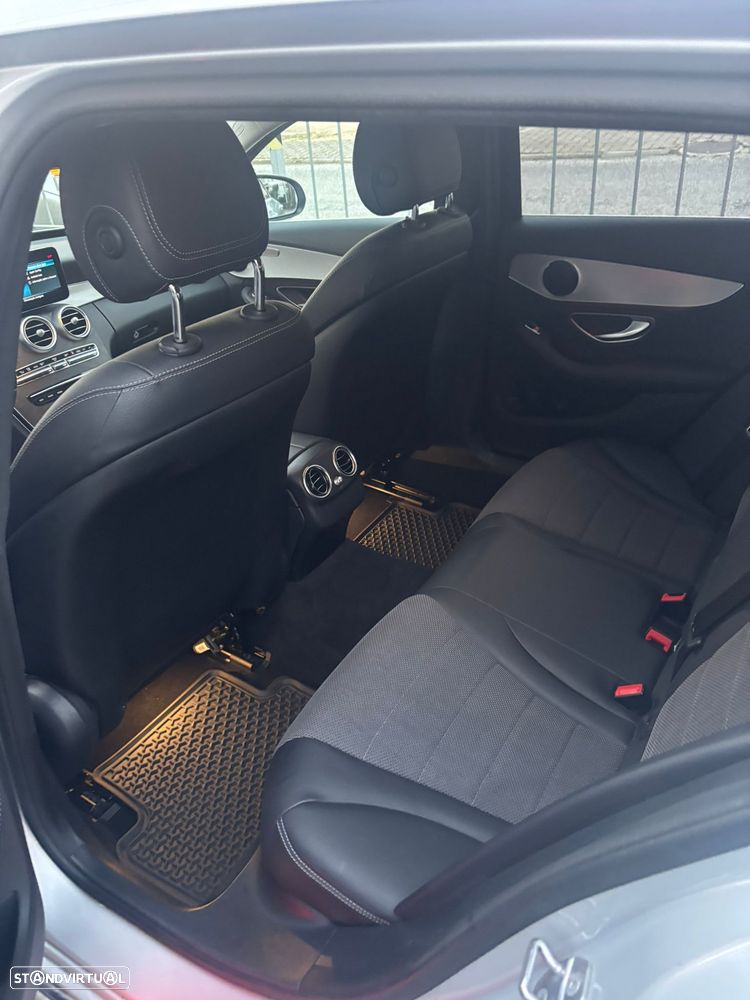 Mercedes-Benz C 300 de Avantgarde - 14