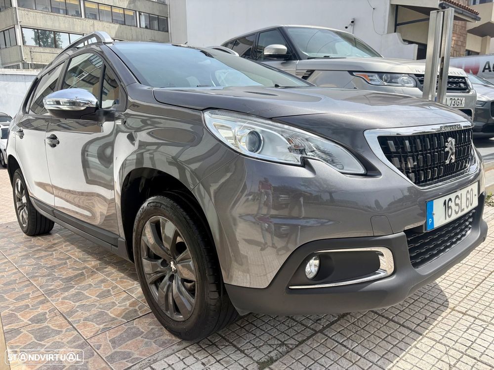 Peugeot 2008 1.2 PureTech Style - 1
