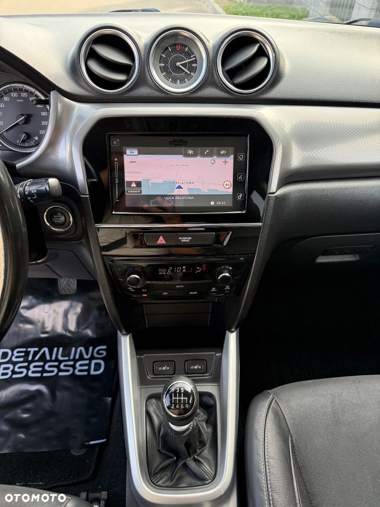Suzuki Vitara 1.6 DDiS (4x4) Allgrip Comfort+ - 31