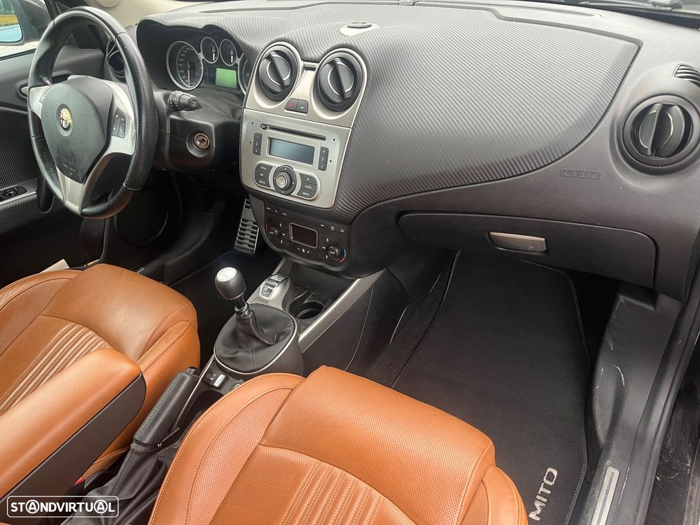 Alfa Romeo MiTo 1.3 JTD Distinctive - 12